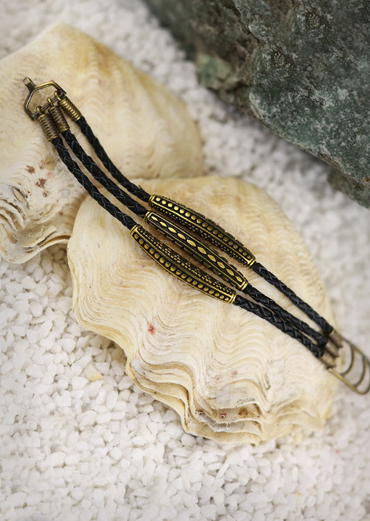 African Marks Bracelet – Minimalist ethical jewelry inspired by African scarification, sustainable luxury by Revtal Atelier

