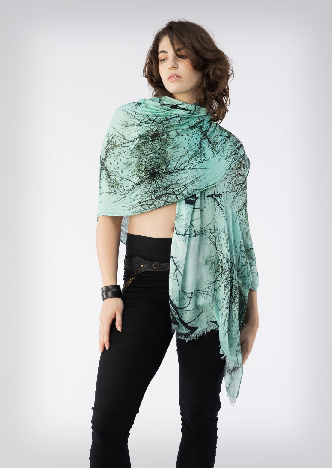 Horizon Scarf – Sustainable minimalist luxury women's scarf in organic cotton, bamboo blend, silk by Revtalatelier
