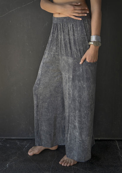 Jumble Wide Pants – Sustainable minimalist organic cotton bamboo blend relaxed-fit luxury women's pants by Revtalatelier
