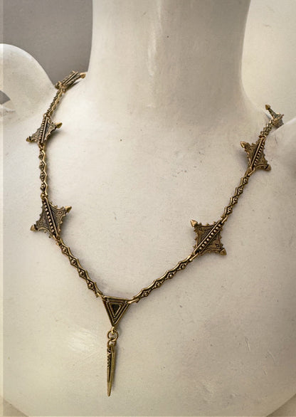 Kite necklace