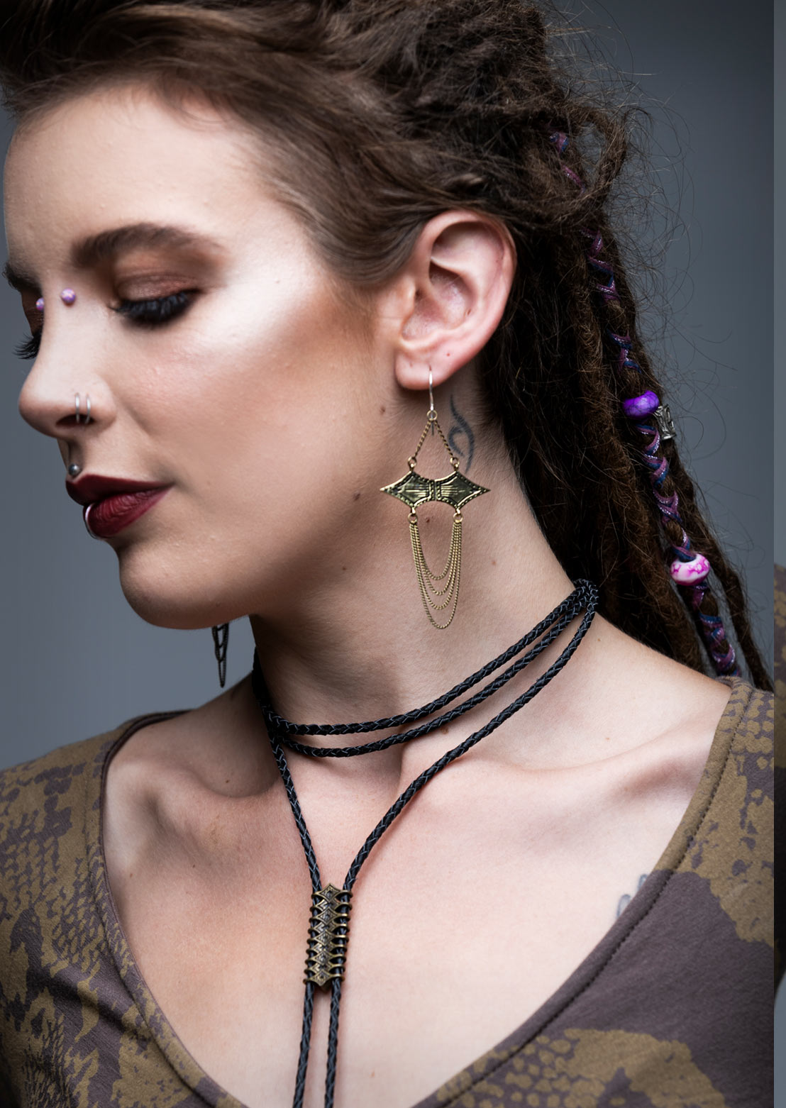 Primal Link Earrings – Sustainable minimalist luxury women's earrings by Revtal Atelier
