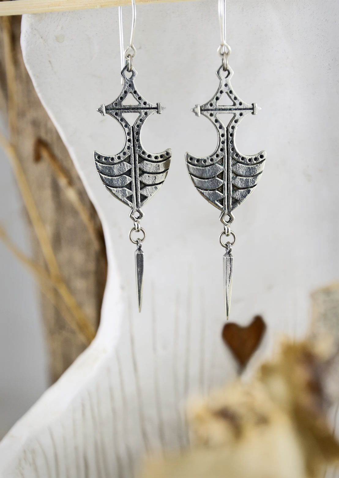 RitualLink Earrings – Sustainable minimalist luxury women's earrings by Revtal Atelier
