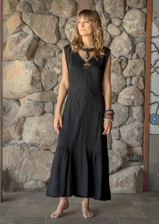 Sahara Dress Black – Sustainable minimalist luxury women's dress in organic cotton and bamboo satin by Revtalatelier

