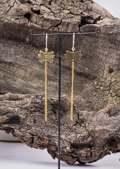 Vertebrae Earrings – Sustainable minimalist luxury women's earrings by Revtal Atelier
